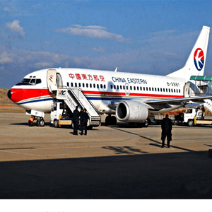 海浪机场空运航空快运业稳步发展的原因是什么？
